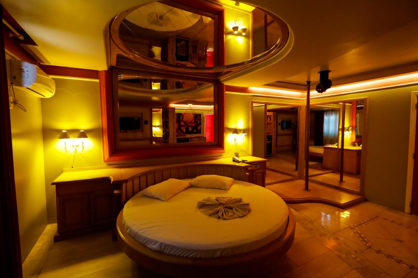 Motel Avenida (Adults Only) Gramado Buitenkant foto